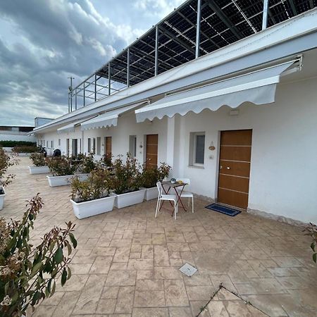 Hotel Park And House Sopramarzo Bari Esterno foto